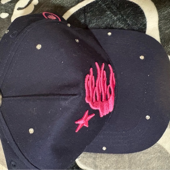 Hellstar OG Logo Rhinestone SnapBack - Picture 8 of 10